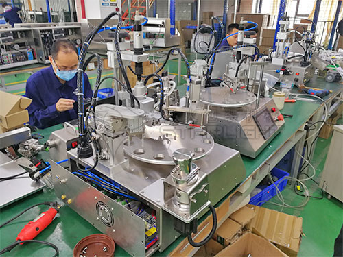 生化試劑自動灌裝機-瓶裝生化試劑灌裝機設備廠房實拍